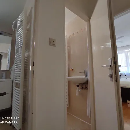 Apartman Miror-jine Ubytovani